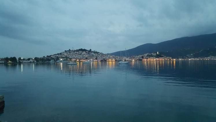 Sunray Studio In Poros Apartment Poros Town Екстериор снимка