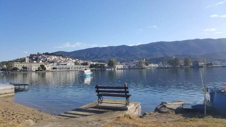 Sunray Studio In Poros Apartment Poros Town Екстериор снимка