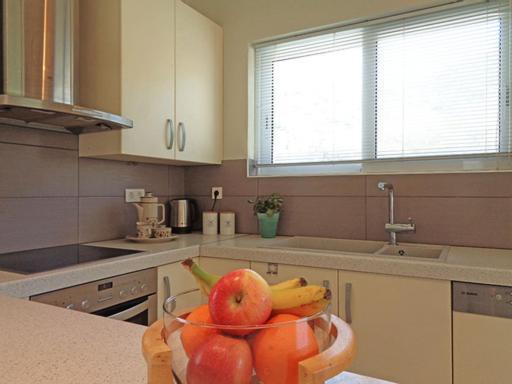 Sunray Studio In Poros Apartment Poros Town Екстериор снимка