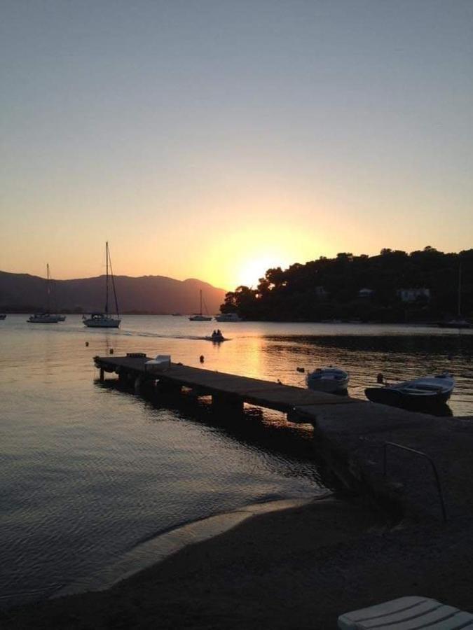 Sunray Studio In Poros Apartment Poros Town Екстериор снимка